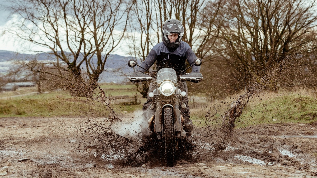 UKTriumph's tweet photo. Who said 'the season' was over?

If you're a hardened #AllWeatherRider, share your images from any winter rides below. 

We'll be sharing our favourites throughout the season. https://t.co/4QkmEBvNqK