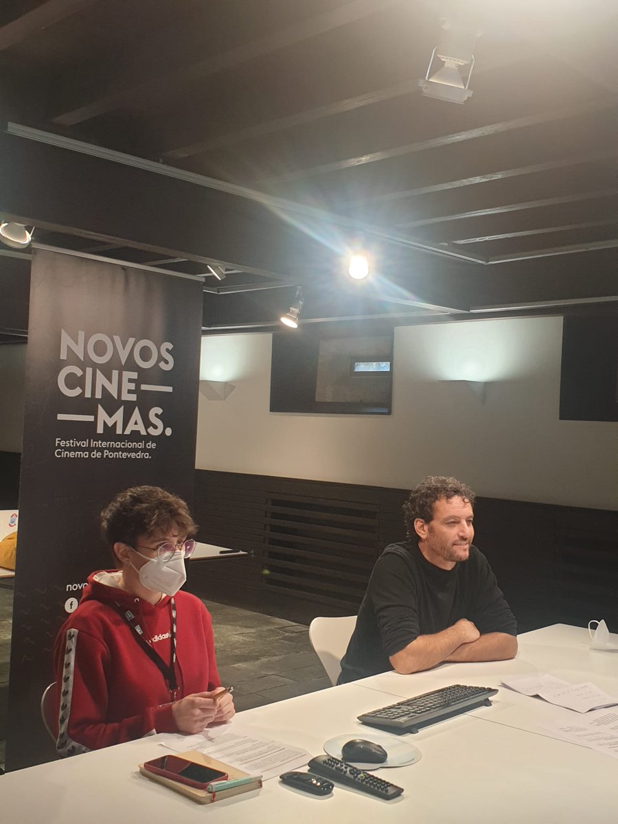 novoscinemas's tweet photo. Primeiro día do #lab05 de Novos Cinemas. Novos proxectos en acción! 🎬 https://t.co/KrY8uDY4Qb