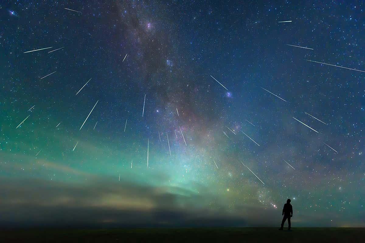 newscientist's tweet photo. Searching for stardust: How to find micrometeorites in your gutters https://t.co/eB8Eu8TsN4 https://t.co/5NQYSfAXoW