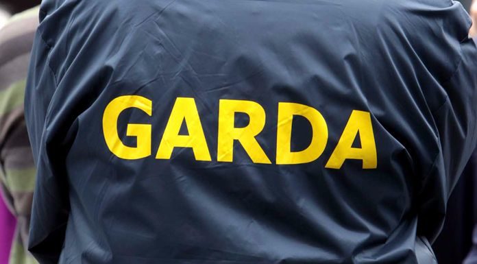 Body Of Man Discovered In Kilrush dlvr.it/Rnlw5V