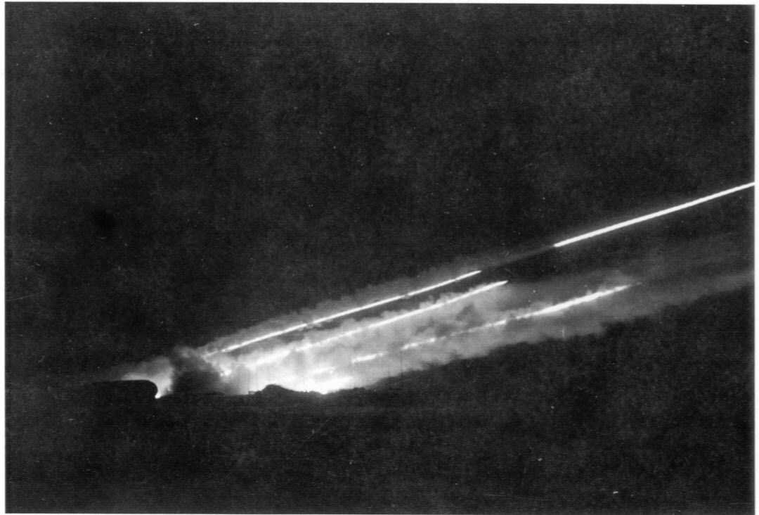 The Divisional artillery (1352 Art Rgt) along with the rest of 7th Army guns & rocket launchers (434 & 216 respectively), commenced a 10 minute barrage of 8-10k rounds at the designated breakthrough points & supposed key points beyond. 4)