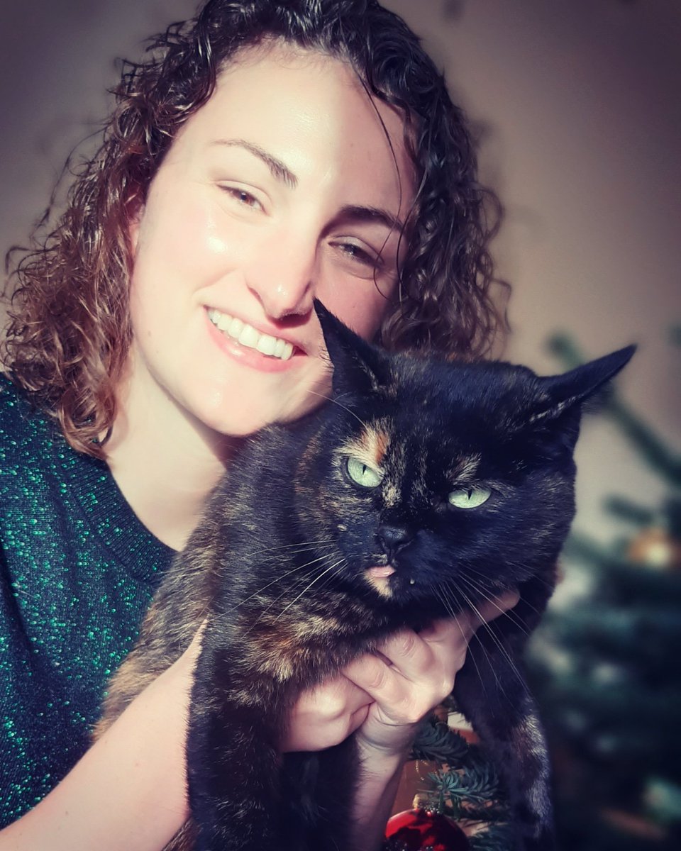 🥳😼🎄 For <a href="/elstibau/">Els Tibau</a> &amp; Co #FullForce21