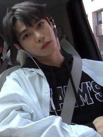 DoyoungThe smart one