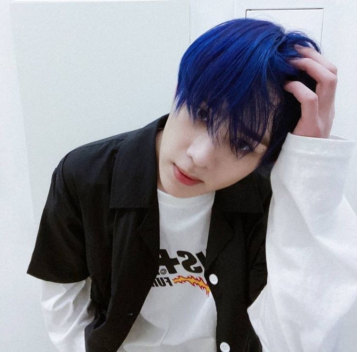 KunThe real mom and dad of the group