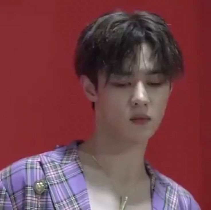 KunThe real mom and dad of the group