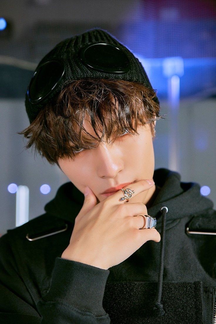 YangyangThe frat boy in training 2