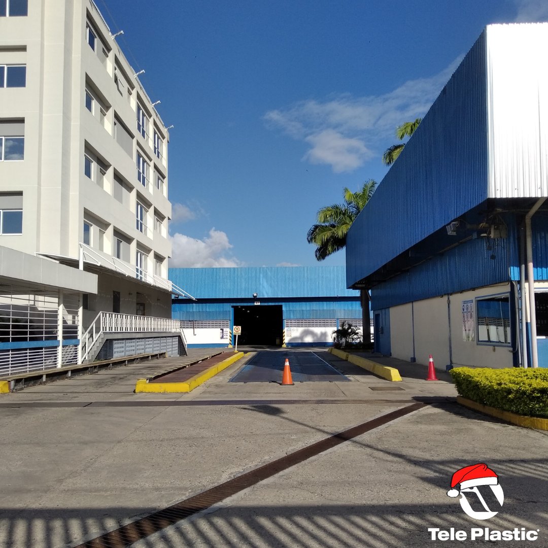 TelePlastic_CA's tweet photo. Les presentamos diversas áreas de nuestras instalaciones.
El segundo hogar de esta gran familia: Tele Plastic.
#TelePlastic #TeleFan #Telestretch #TeleCast #TeleBlow #Películas #Plásticas #Polipropileno #Polietileno #Venezuela #Miranda #Guatire #NuestraPlanta https://t.co/K1mDKIMCm2