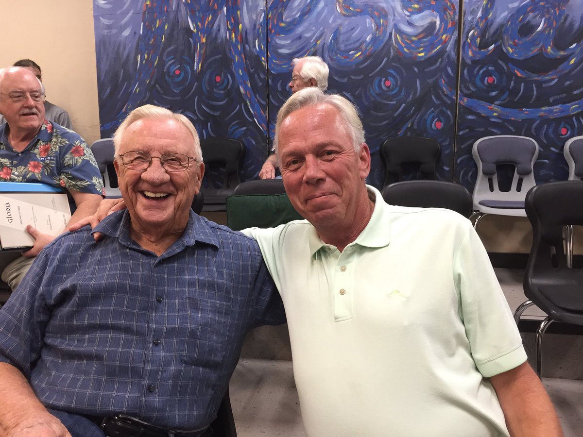 StJaystclair's tweet photo. ITunes roulette with ⁦@mattmurphyshow⁩ and ⁦⁦@AunieLindenberg⁩ on ⁦@realtalk995⁩ will never be the same. My buddy Floyd, who I jokingly said wrote my algorithms (he didn’t know what that was) passed away last night.  Rest in heavenly peace my dear friend🙏 https://t.co/4qbNbJCLN6