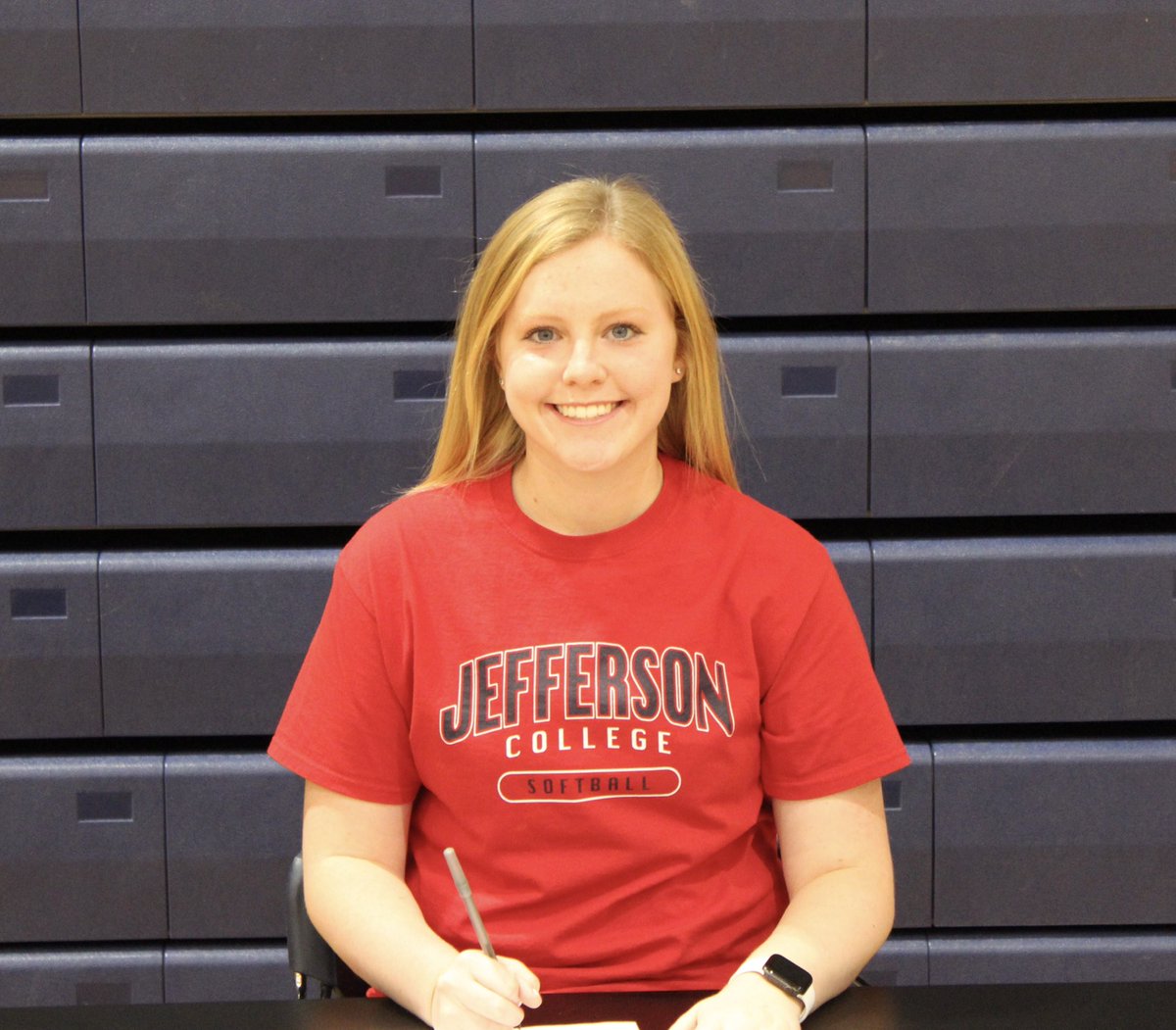HoltADOffice's tweet image. Congratulations Torri Hinnah for signing to continue her education and softball endeavors at Jefferson College.