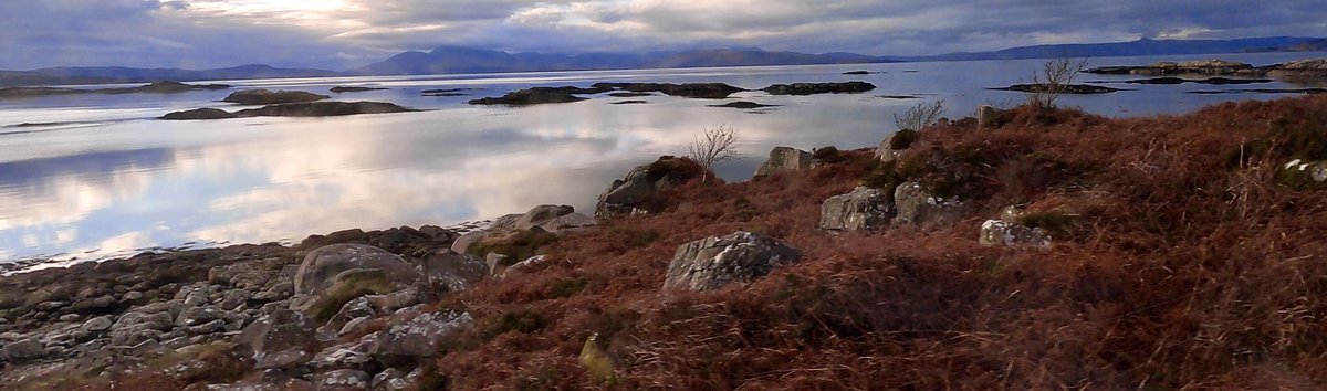 TimsTravels01's tweet photo. Another view from the rails from my recent β¦@ScotRailβ© trip to Kyle of Lochalsh. The best views are from the train. β¦#kyleline #britainrunsonrail #scottishhighlands https://t.co/hNtwSE2Hnr