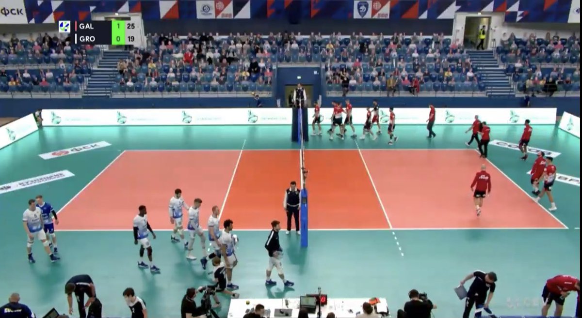 LycurgusVolley's tweet photo. 🏐De eerste set in Moskou🇷🇺 helaas met 25-19 verloren van Arcada Galati. Vanaf 18-18 een paar fouten gemaakt en toen was er geen houden meer aan. #SAMENnaarMoskou #Nedmag #Amysoft #Witec #Dok4 #GAPAcademy #CEVCupM https://t.co/6pYQ5GJQ7c