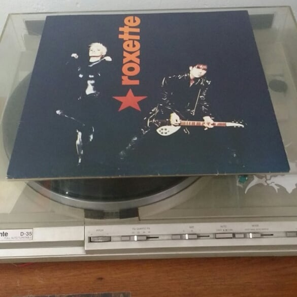 RogerioRocker's tweet photo. 16 de dezembro de 2019 · 📷
roxette joyride #vinil #emiodeon #fonobrás #tambémemcassete #amostragratis #vinylporn #vinyl #vinylpost #vinylcollection #vinylcollector #discoécultura #lps #longplays #discocollection #turnetable #tocadiscos #gradiente #d35 #gs11 https://t.co/1VPuO1JXSt
