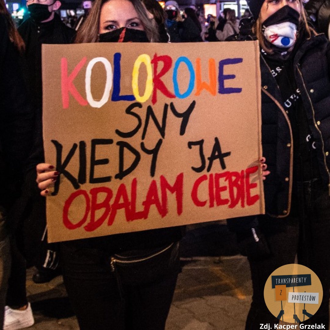 Kartony_Protest's tweet photo. Piękne sny :)
#StrajkKobiet #ProtestKobiet #PiekłoKobiet #PrawaKobiet #WyrokNaKobiety #ToJestWojna #TransparentyzProtestow #Kartony https://t.co/zbZtEgeqPX