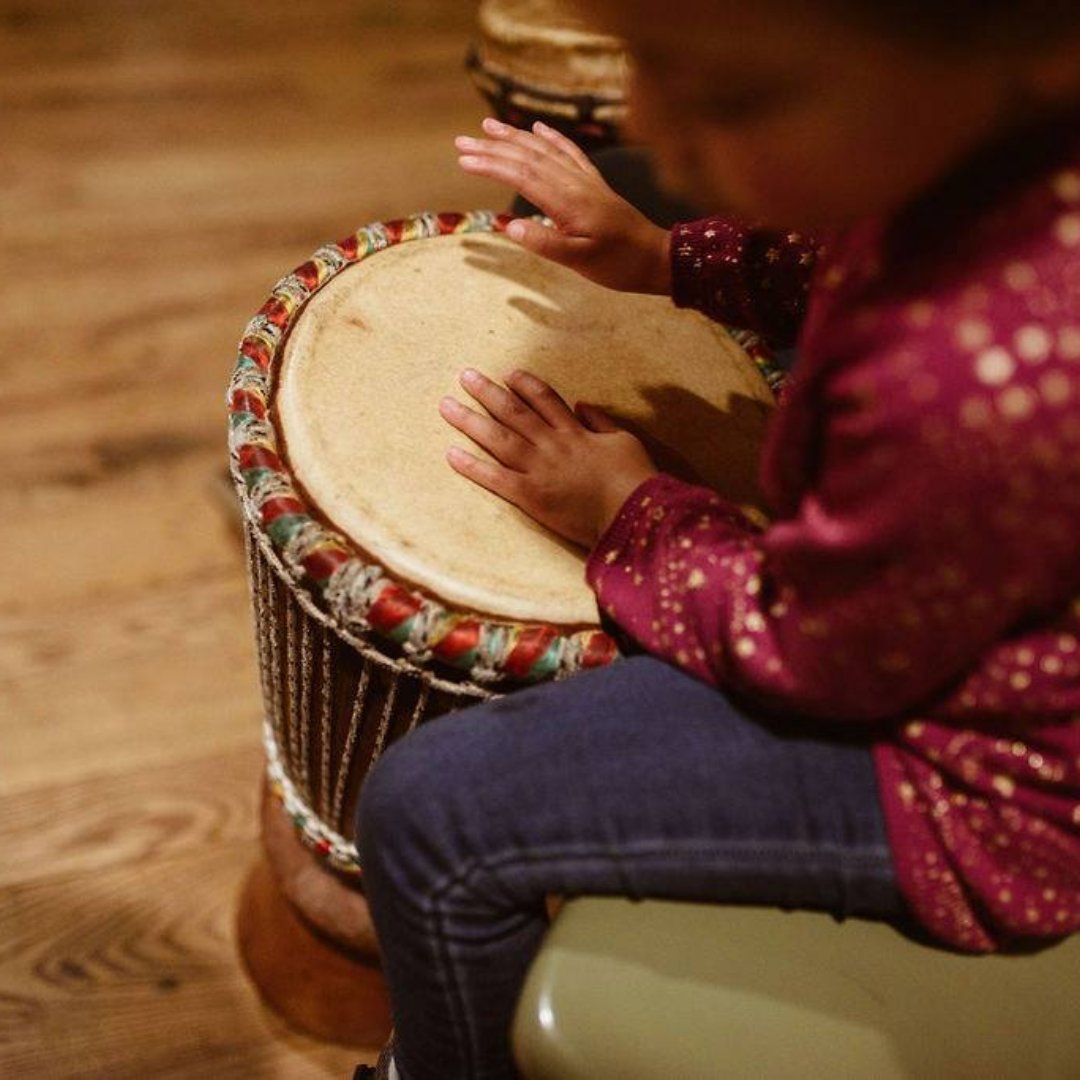 HeritageWorks's tweet photo. Ahhh the drum circle... 😍😍
#HeritageWorks #DrumCircle #AfricanDrum #RhythmCircle https://t.co/3OtNOHAJCz