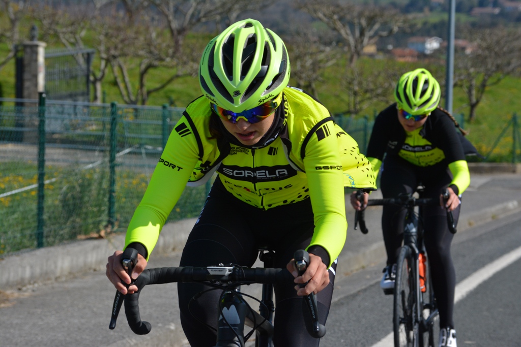 💛Completamos nuestra plantilla con 10 fichajes👇

Ainara Arroyo
<a href="/inesitacantera/">Inés Cantera</a>
<a href="/annedepablo30/">Anne De Pablo</a>
María Gómez 
Carla Pruñonosa
Andrea Mediero 
<a href="/molly_patch/">Molly Patchen</a>
Natalia Saiz 
<a href="/adrianaasv_/">Adriana San Román</a>
Paula Soler 

¡Bienvenidas!😍

📝shorturl.at/bfwMQ