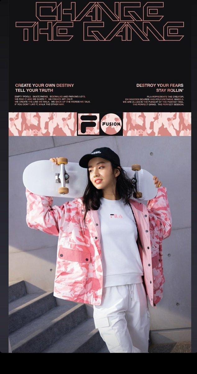Kokikimurahk1's tweet photo. #Repost @filafusion
【Camo FILASKATE】
新季度以迷彩突襲街頭，以顏色打破框架，Change The Game！全新滑板系列大玩迷彩機能風，並以滑板為靈感，注入滿滿嘅街頭潮味！當中更用上粉色元素及滑板人剪影圖案，為型格嘅單品抹上一陣陣嘅少女風！

Change The Game!

#OwnTheStreet #koki #filafusion https://t.co/xhaquZlWVm