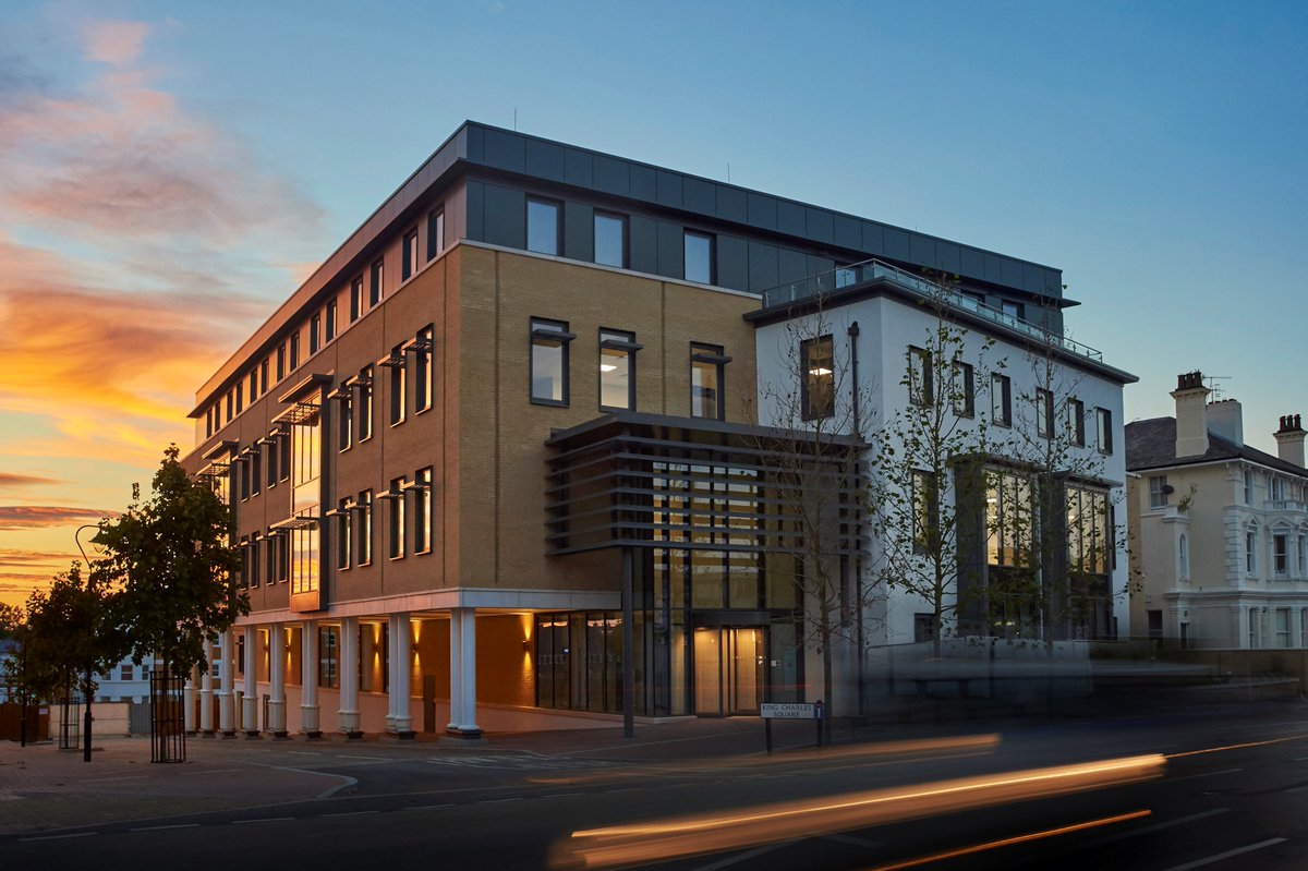 rtwtogether's tweet photo. Hear what Gavin Tyler, Cripps PG CEO has to say about why Tunbridge Wells is the location for their top 50 legal business: https://t.co/yDF6o2pKCo @crippslaw #TWWorks #Worklocal #Nocommute #cometoTW #WorkinTW #officesinTW #tunbridgewellsworks #Twlegal #Twlegalhub #ChooseTW https://t.co/sjvaq5atss