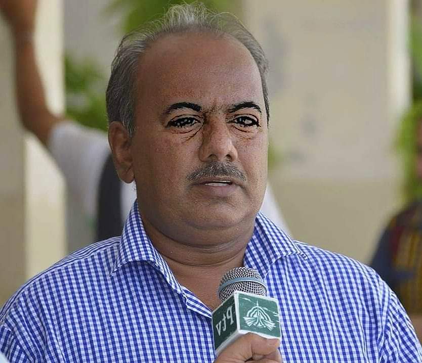 ZangejoSattar's tweet photo. ڊاڪٽر ڪمال ڄامڙو 
وفاقي اردو يونيورسٽي ڪراچي  ۾ 
سنڌي ٻولي جي ترويج ترقي
 ۾ سندس شاندار ڪردار هو
سندس اوچتو وڇوڙو سنڌي ٻولي ادب لاء نقصان ۽ هاڃو آهي
#DrKamalJamro #PHD  #Sindhilitrature He was Chairmen #SindhiDepartment #FedralurduUniversity Karachi
Passes away 
 #coronavirus https://t.co/xSUiz1T6gU