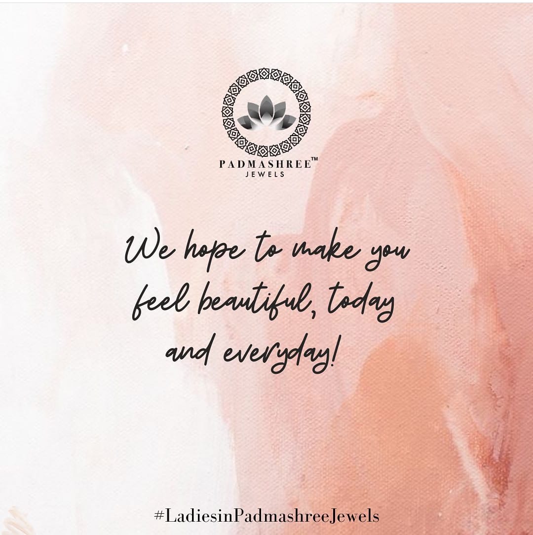 PadmashreeJewel's tweet photo. https://t.co/A6RxNJYboX
#padmashreejewels #mumbai #jewelry #jewellery #jewelryaddict #jewels #jewelrygifts #jewelrylover #Jewel #beautiful #fashion #design #dhanda https://t.co/l8cWcKchUg