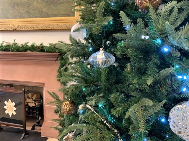 museumbw's tweet photo. Why not spend time with friends or family by the light of the Castle Christmas tree this December? We are serving our delicious Christmas lunches until Christmas Eve? Call us today to book your table – 01738 638152, option 2.
#CastleCafe #ChristmasLunch #ScotlandLovesLocal https://t.co/JHKrS8dniz