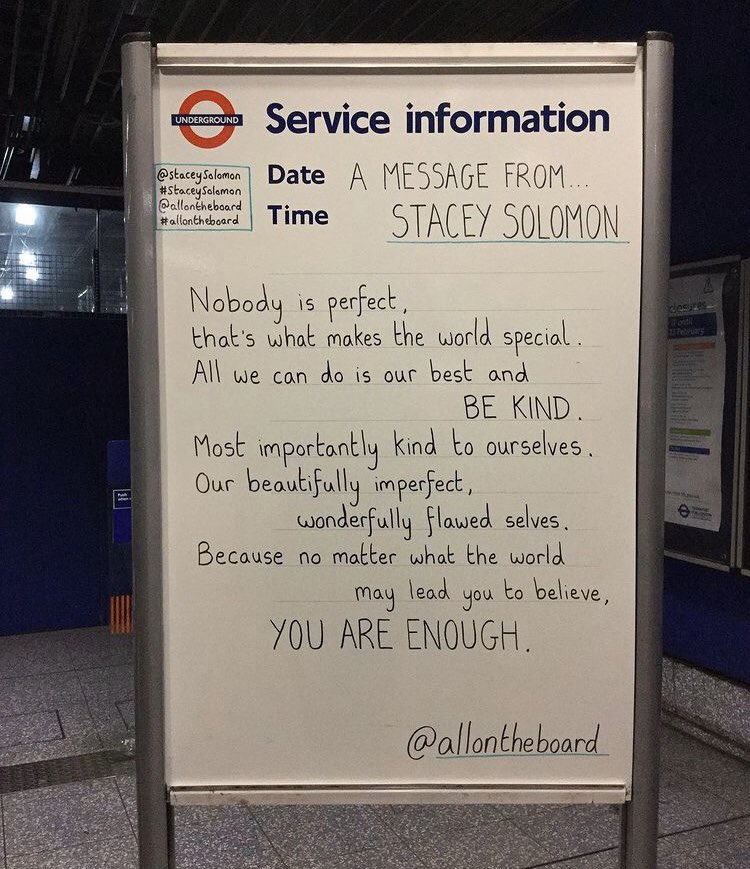 allontheboard's tweet image. A message from the wonderful @StaceySolomon reminding us all that it is always best to ‘Be Kind’. @allontheboard 

#StaceySolomon #BeKind #YouAreEnough #allontheboard 

Order our book now and you will get it before Xmas. (Ignore delivery dates) - amazon.co.uk/dp/1473691249/…