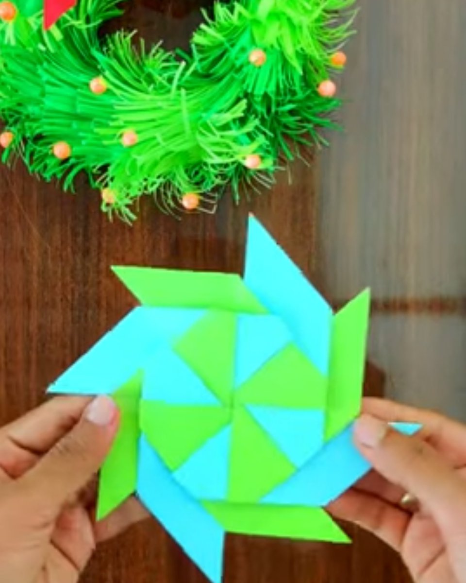 ArtCraftIsland's tweet photo. https://t.co/Js4Vj8snqd
#christmasdecorations  #christmasdiy #papercraft https://t.co/85SOxoeU1y