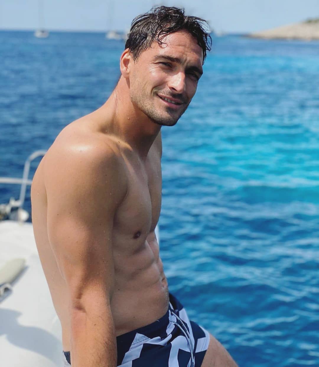 Happy Birthday, Mats         Mats Hummels  