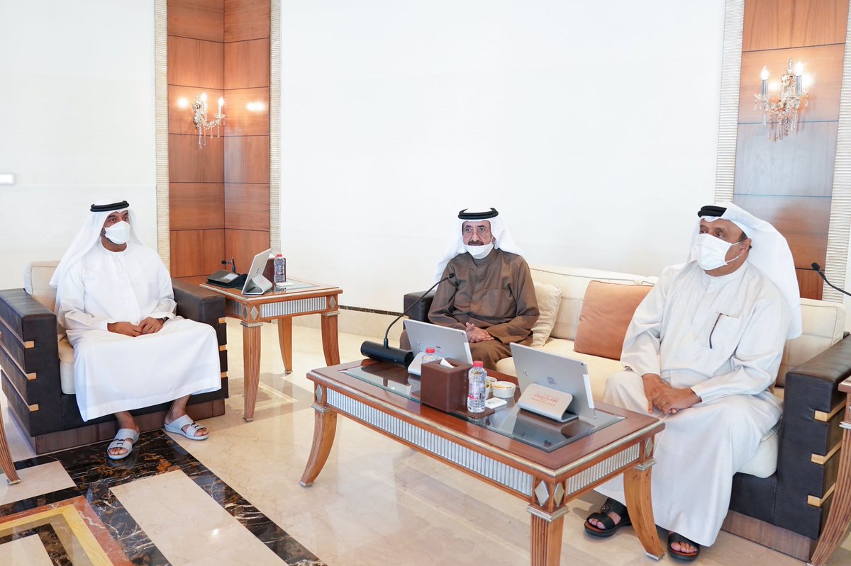 HamdanMohammed's tweet image. The 2021 Strategic Affairs Council agenda focuses on the future of gov’t services, exploring potential opportunities in the digital economy, attracting investment, supporting SMEs, enhancing private sector participation & boosting preparedness for crises.