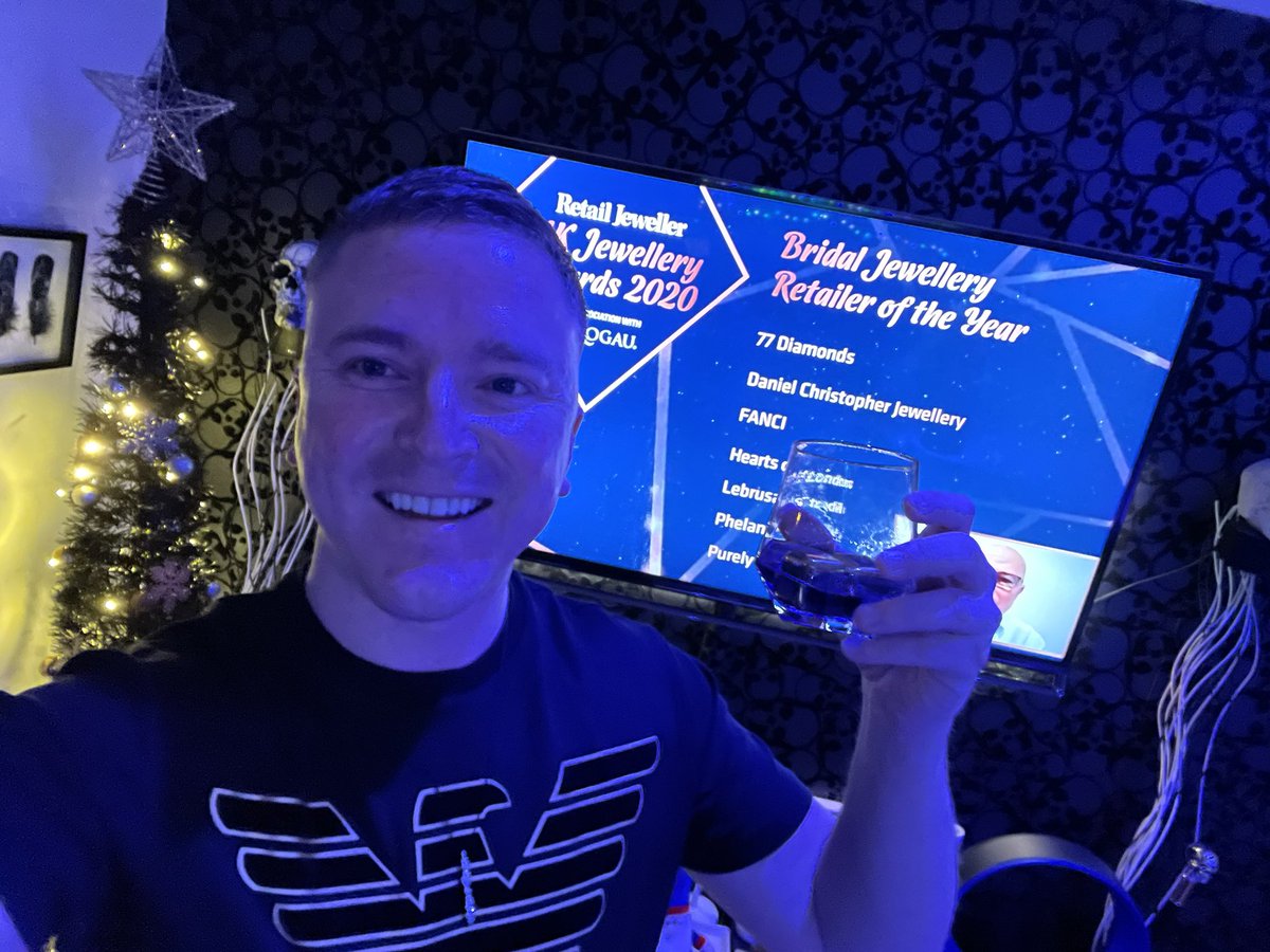 AndrewMartyniuk's tweet photo. 🏆 @MyriamSOSLondon winner Designer of the Year @UKJAwards!!

🍾 Party time https://t.co/xFTBvKh3kx