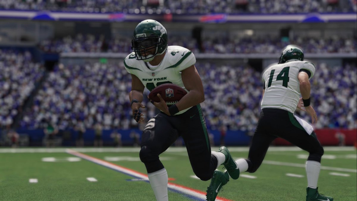 GridWeekly's tweet photo. Tyronne Hall, drafted by the NY Jets in the 7th rd a year ago, has been working in practice. He asked the coaching staff for more touches against the Bills in Week 5, helping the Jets win 21-17. He had 14 carries for 170 yds and a TD in the game. Future star? @GridWeekly #GWE https://t.co/eaWcRZQDAi