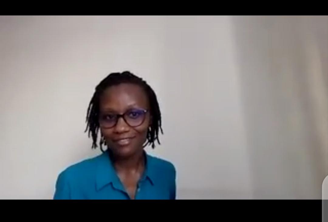 DefyhatenowWCA's tweet photo. #Ongoing:
@defyhatenow's @GikundaKendi presenting our #SocialMedia #HateSpeechMitigation #FIELDGUIDECameroon to participants attending our first #TrainingOfTrainers virtual session!

#defyhatenow
#SafeDigitalSpaces
#HateFreeCameroon https://t.co/9T0oOjTzwA