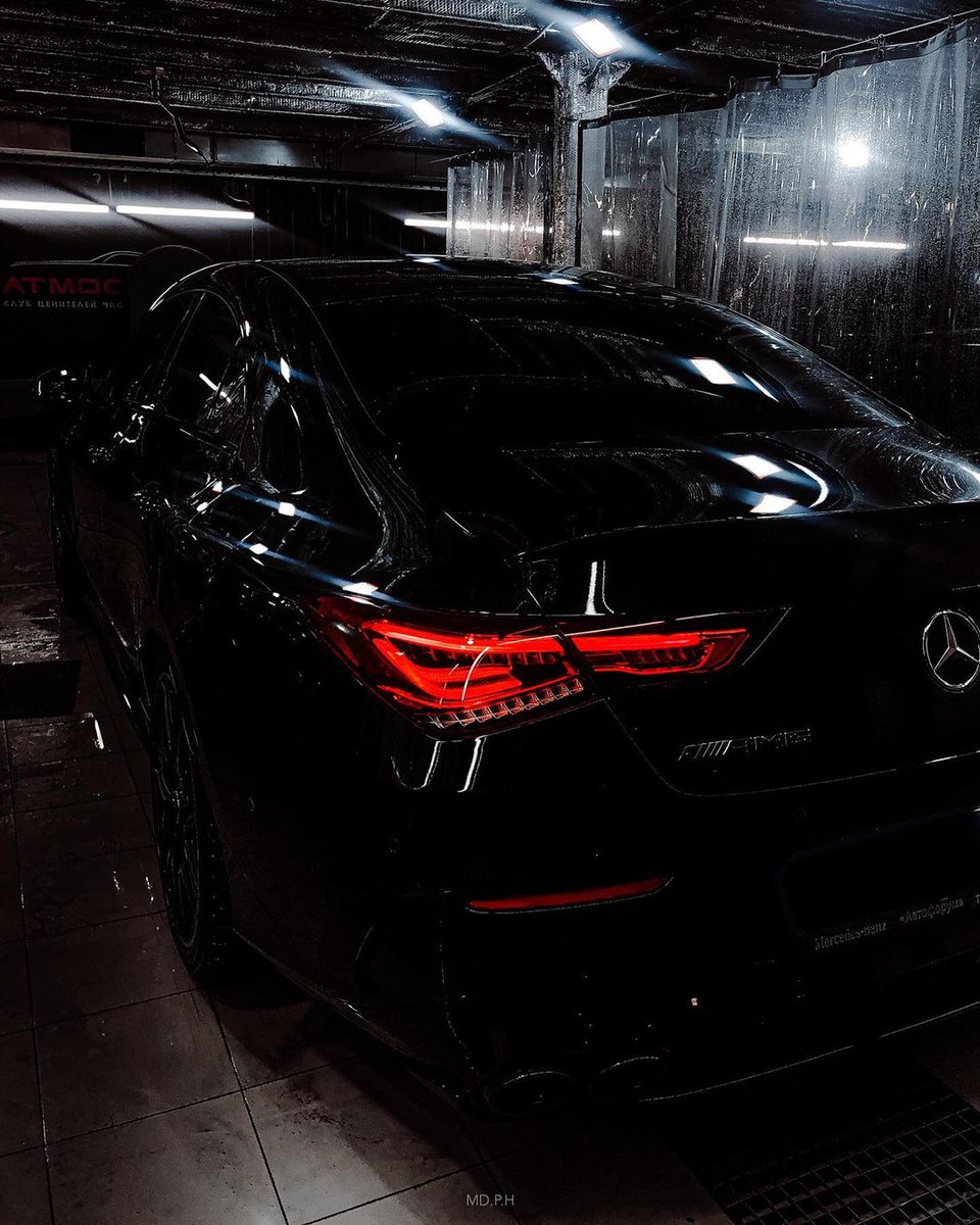 mbmaybachfans's tweet photo. Predator face: CLA 45 S AMG 421 HP 🦈

📸: @md.p.h
#mercedesbenz #mercedesamg #mercedesbenzmaybachfans #cla #cla45s #cla45samg #cla45shootingbrake #cla35 #cla35amg #cla45samg https://t.co/w28tflNABy