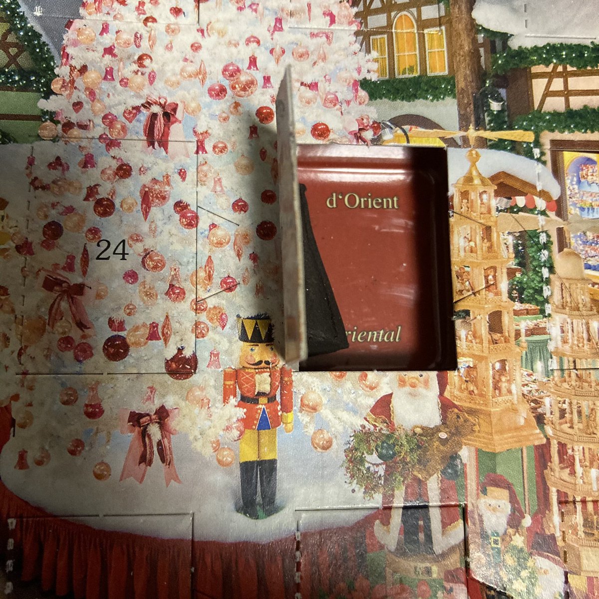 長谷川弘江 アドベントカレンダー ドイツのお香のadvent Calendar 16日はオリエンタル 甘いスパイスの薫り