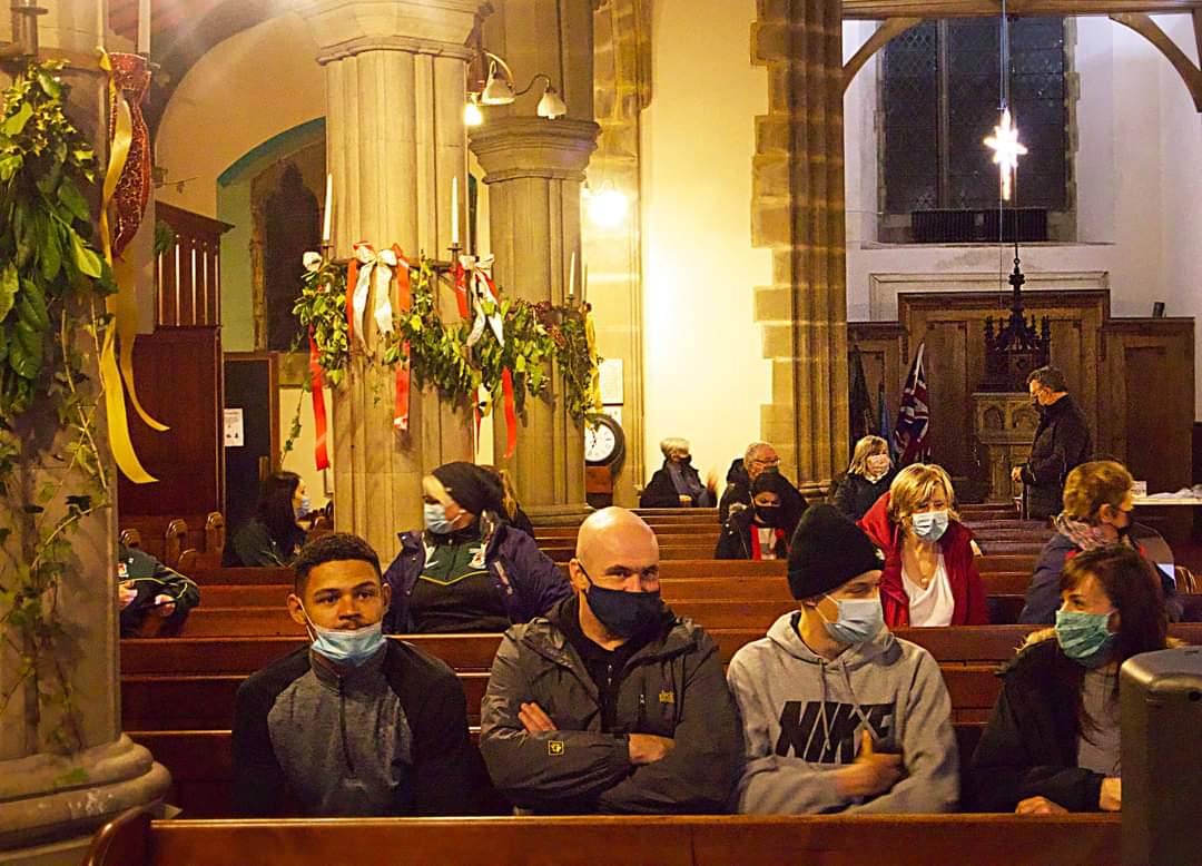BecciMDrake's tweet photo. Fantastic to see my team mates and friends @mightymoorside1 helping out with #TheBoxOfHope project with @terrydurose and local partners #Sholver &amp; #Moorside #communityspirit 

@WeActTogether @OldhamCouncil @fullcirclenwcic @mancitmis https://t.co/j6yByrZHkj