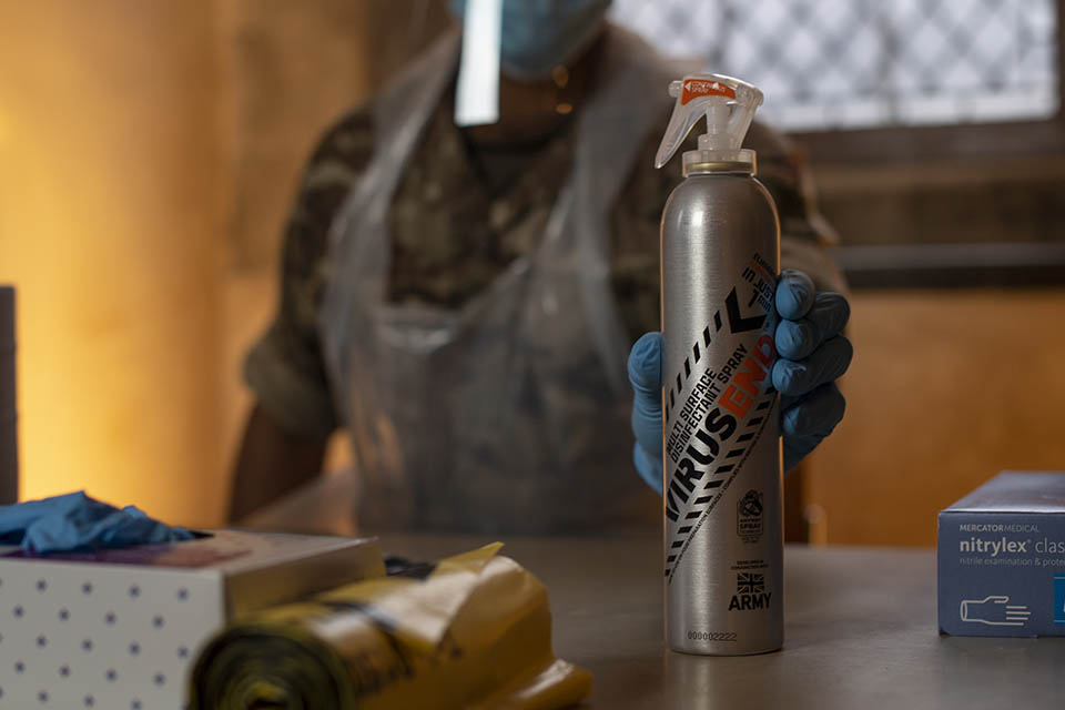 Ministry of Defence 🇬🇧 (@defencehq) on Twitter photo Personnel supporting community testing for Covid-19 are using a new disinfectant co-developed by <a href="/BritishArmy/">British Army 🇬🇧</a> that kills 99.99% of the virus in under a minute. ow.ly/60hd50CN3GW Personnel supporting community testing for Covid-19 are using a new disinfectant co-developed by <a href="/BritishArmy/">British Army 🇬🇧</a> that kills 99.99% of the virus in under a minute. ow.ly/60hd50CN3GW