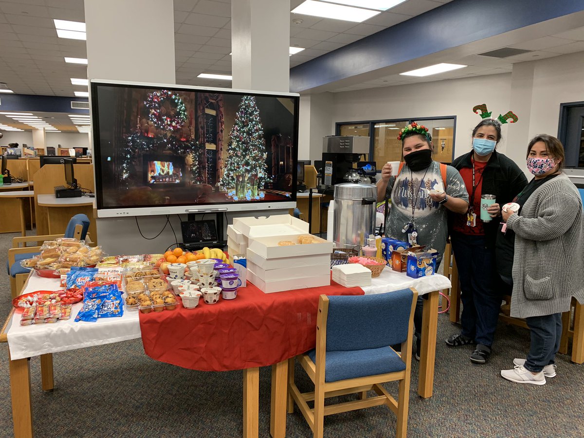 LCHS StuCo tweet media