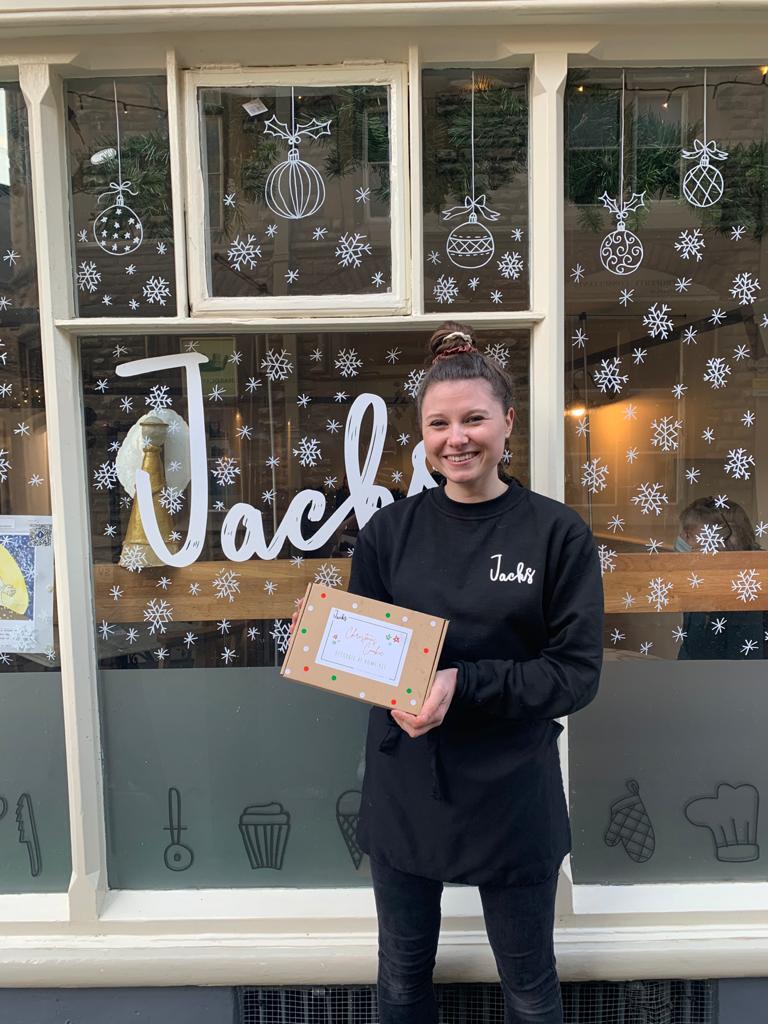 HMGSouthWest's tweet image. Small businesses are the beating heart of our economy.

If you&apos;re a small business owner, register on the @SmallBizSatUK business finder so that local people can #SearchLocal and find you 🔎

Sign up for free 👉 bit.ly/3fvxGCb

#ShopLocal 🛍️