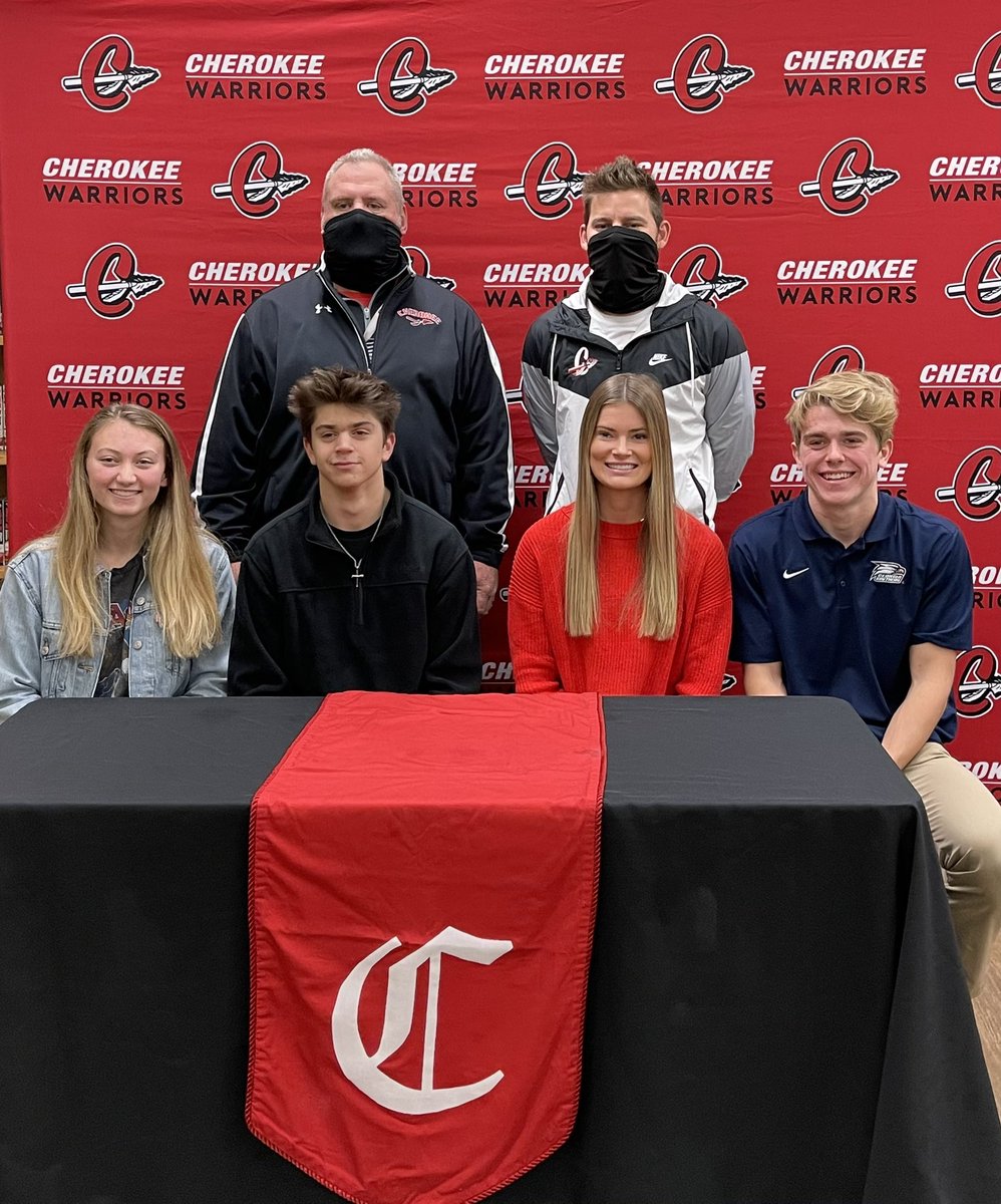 CHSBaseWarriors's tweet photo. One of the moments we all work for. The day that dreams become reality, when our service to this wonderful game opens up doors for future success. Huge congratulations to 3 of our own on signing to play college athletics. @MynattCarson @austin_j_cole @EmmaWorley9 #BTYFI https://t.co/YSV6MmJ0Dn