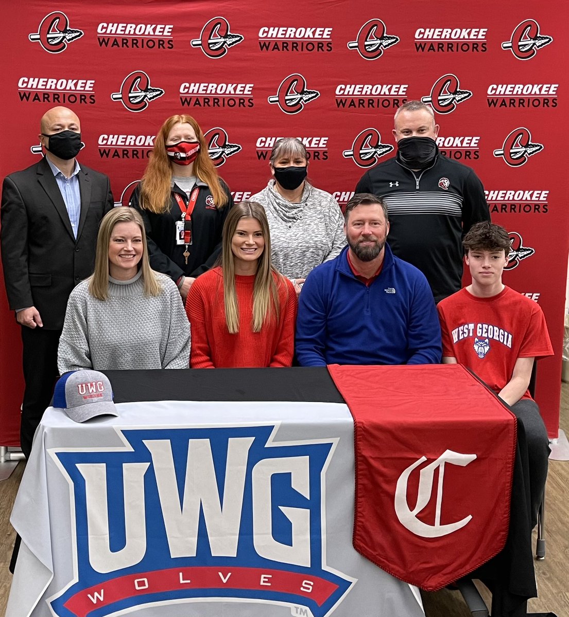 CHSBaseWarriors's tweet photo. One of the moments we all work for. The day that dreams become reality, when our service to this wonderful game opens up doors for future success. Huge congratulations to 3 of our own on signing to play college athletics. @MynattCarson @austin_j_cole @EmmaWorley9 #BTYFI https://t.co/YSV6MmJ0Dn