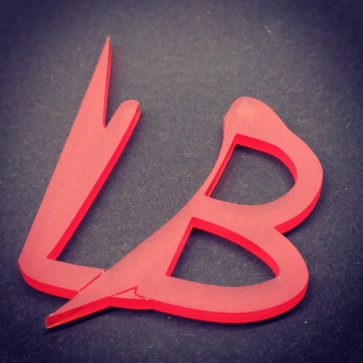 flugelhene's tweet photo. Schüler 5. Klasse, Arbeit mit #inkscape und #lasercutter
Design: Leon Bleike
#lasercutteninderschule https://t.co/TAdpOO5wlf