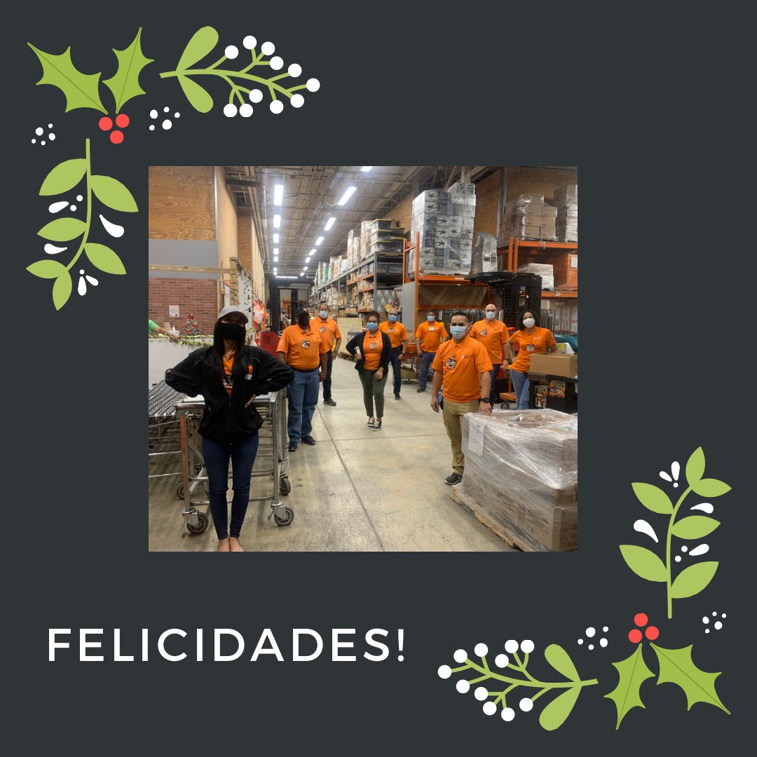 met6408's tweet photo. Feliz Navidad a todos! 🎄 @julysareyes @nannetteramire1 @yeimyadorno @miguel6411 @ANA_JIMENEZ4 @jalopez35 https://t.co/j8Xv5tj1o5