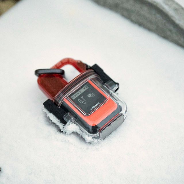 Garmin's tweet photo. Let it snow. Heck, let it hail. The #inReach Mini dive case keeps your device safe.

https://t.co/DTjFZQbCzs https://t.co/JlIT5mA7LX