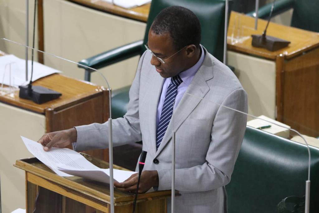 Yesterday I was pleased to retable the Act to Replace the Customs Act. At over 800 pages, including 600 pages of schedules, it represents a huge volume of work already.