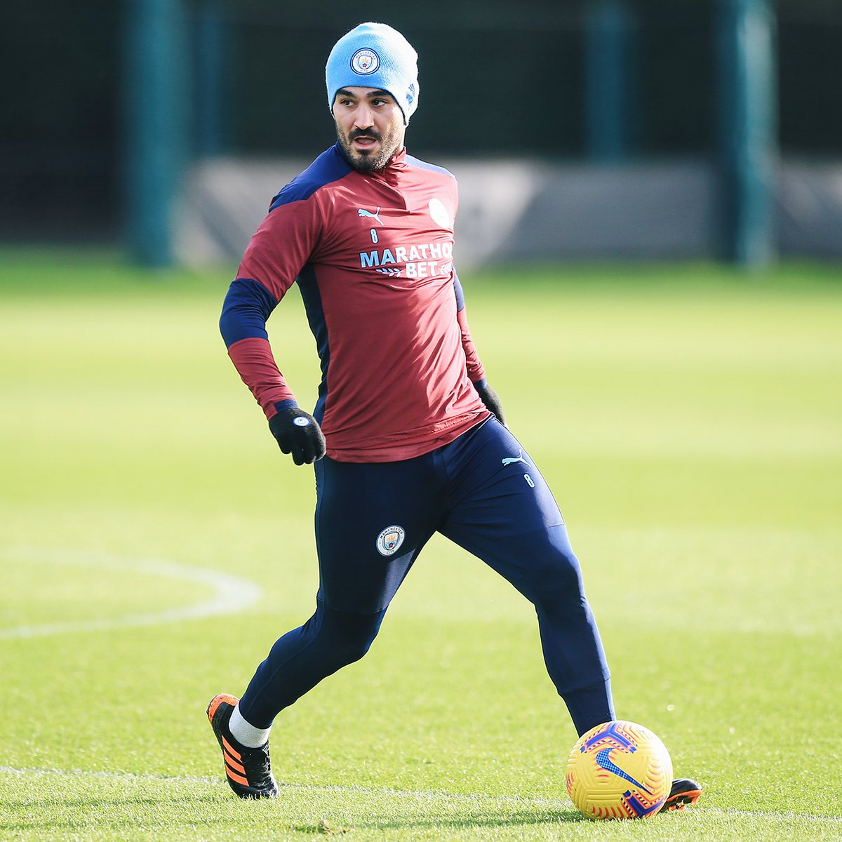 #8  @IlkayGuendoganHe's a great Distributor imo, many of this fanbase slander him for no reason, his long shoots are weak and sometimes ruin some easy passes he better than that and he has been great d vital so far this season