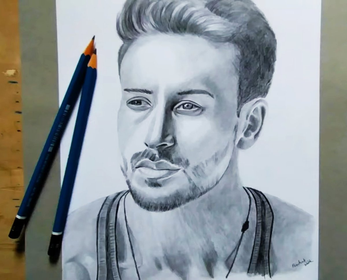 T P Viraj (@viraj4488) on Twitter photo If you can draw well, tracing won’t hurt; and if you can’t draw well, tracing won’t help.” <a href="/RanveerOfficial/">Ranveer Singh</a>
Drawing Credit prashanth naik👍 If you can draw well, tracing won’t hurt; and if you can’t draw well, tracing won’t help.” <a href="/RanveerOfficial/">Ranveer Singh</a>
Drawing Credit prashanth naik👍