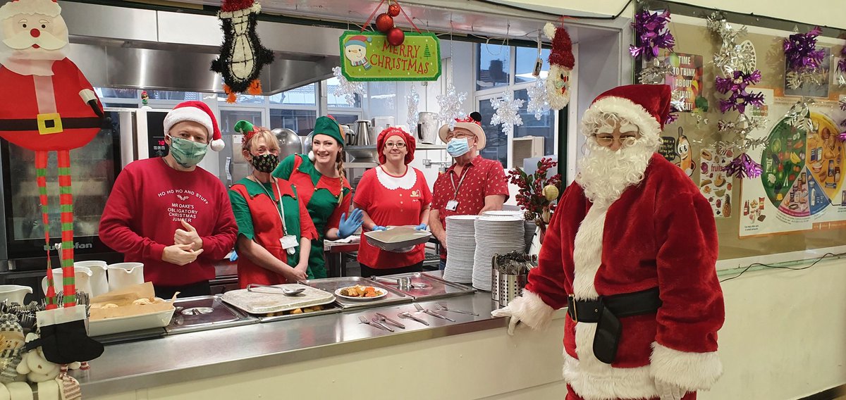 fairycake01's tweet photo. #christmaslunchday at @Callicroft today 🎄🎄

270 tummies now full of festive cheer and with a little gift donated from local  companies (@LidlGB, @Tesco) and kitchen staff 
@TaylorShawUK @olympustrust https://t.co/GkPUAOo9hc