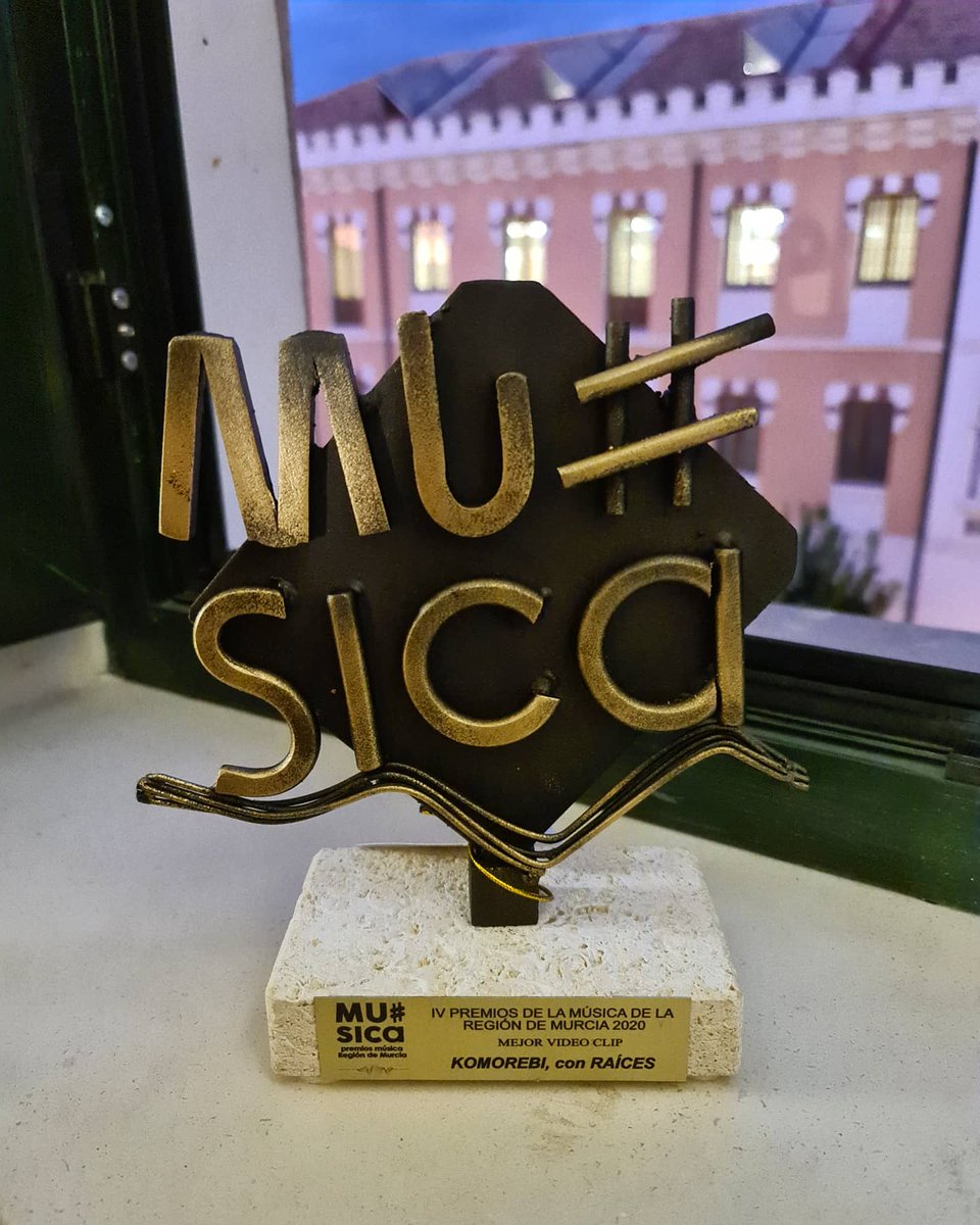 Ganadoras del premio MEJOR VIDEOCLIP del año 2020 con 'Raíces'!
Estamos muy felices y agradecidas por este reconocimiento, que también es para los grandes de <a href="/BaikalVisual/">Baikal</a>

¡Muchas gracias #premiosdelamusicamurcia por este haz de luz en un año de oscuridad!