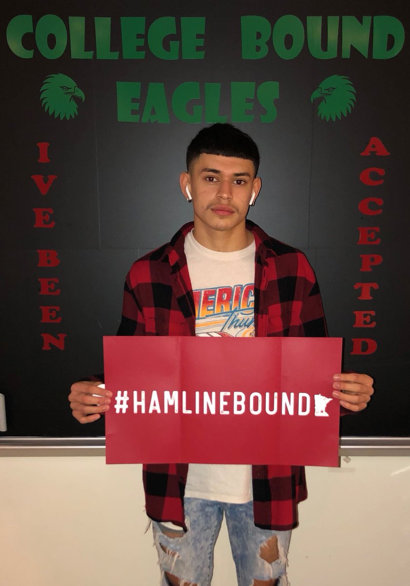 PHSCollegeRoom's tweet photo. Congratulations to Julio Garza for getting accepted into @HamlineU #CollegeAccepted #CollegeBound #FuturePiper #Classof2021 @PasadenaHigh @phsco2021 @PasadenaISD_TX @GenerationTexas https://t.co/dQ9pVkJKMJ