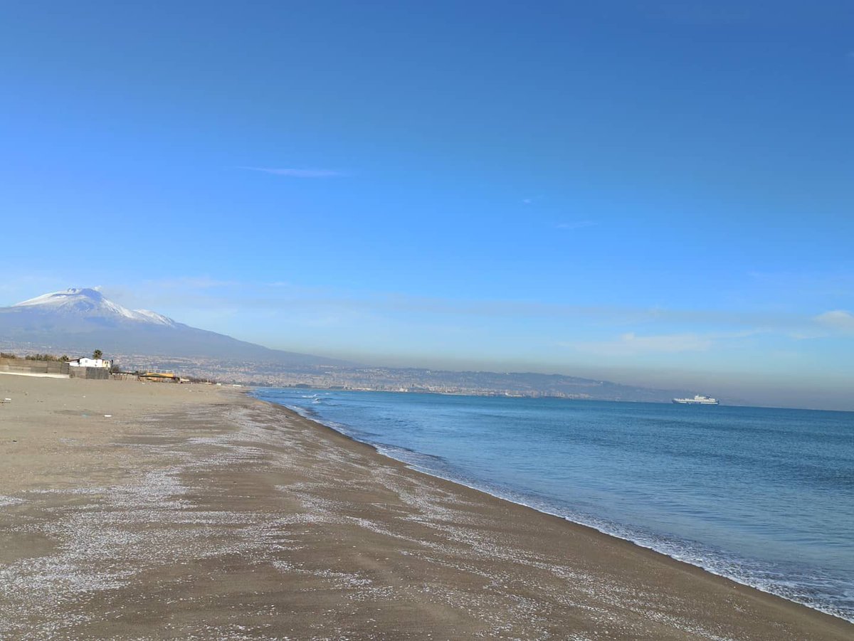 Ataga___'s tweet photo. 🌊🐚🗻 https://t.co/dHbM8eNhqg