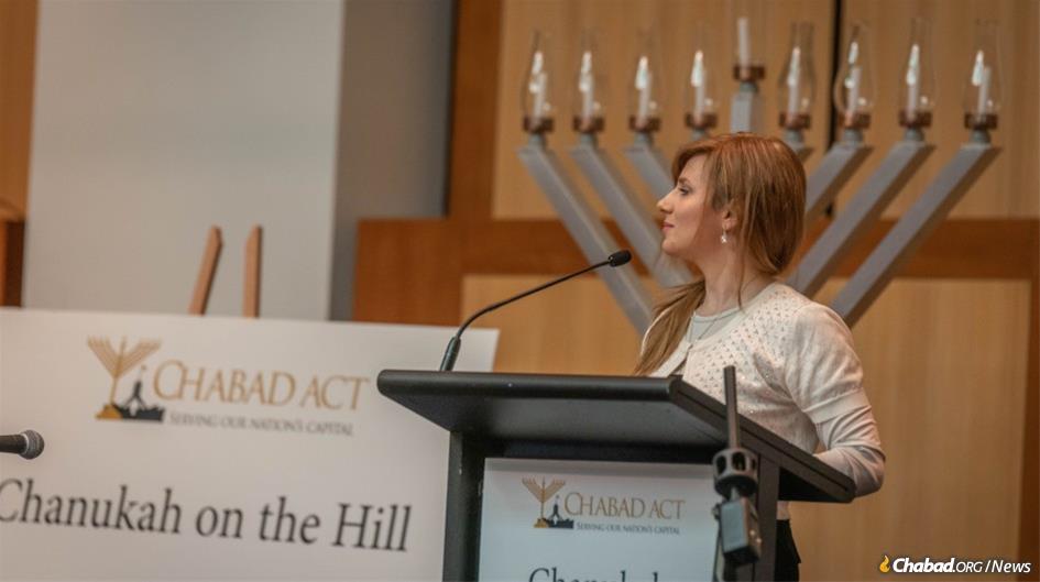 In the Great Hall of the Australian Parliament.Canberra, Australia Read More:  https://www.chabad.org/news/article_cdo/aid/4972146/jewish/Let-There-Be-Light-First-Night-of-Hanukkah-2020-in-Photos.htm#utm_source=twitter&utm_medium=social&utm_campaign=tw_en